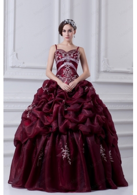 2015 Spaghetti Straps Beading and Appliques Burgundy Quinceanera Dress