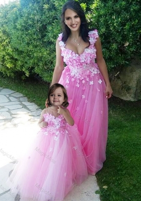 Beautiful Deep V Neckline Sexy Prom Dress with Appliques and Hot Sale Rose Pink Little Girl Dress with See Through Scoop