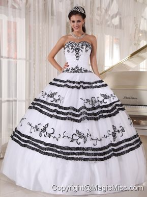 White and Black Ball Gown Sweetheart Floor-length Tulle Embroidery Quinceanera Dress