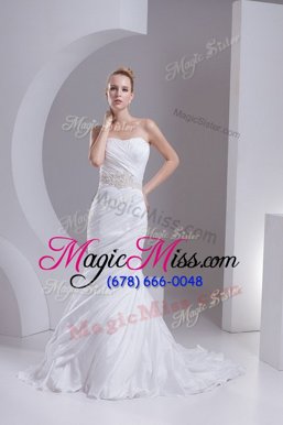 Elegant Mermaid Sleeveless White Bridal Gown Brush Train Lace Up