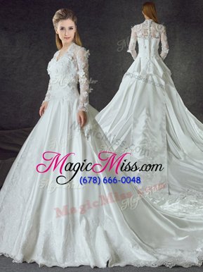 Classical White Zipper Wedding Gowns Lace and Appliques Long Sleeves With Train Chapel Train