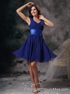 Blue Column / Sheath V-neck Mini-length Chiffon Ruch Prom Dress