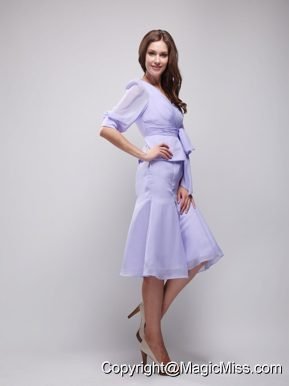 Lavender Column V-neck Knee-length Chiffon Ruch Prom / Homecoming Dress