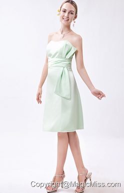 Apple Green Column Strapless Mini-length Taffeta Ruch Prom Dress