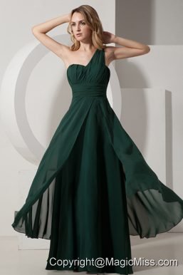 Dark Green A-line One Shoulder Bridesmaid Dress Chiffon Ruch Floor-length