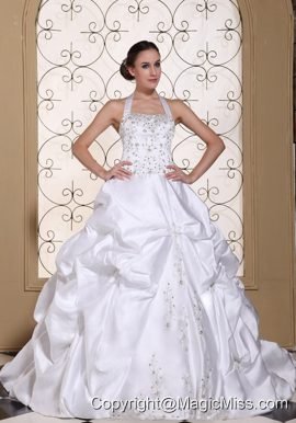 Halter Exquisite Wedding Dress For 2013 Embroidery and Pick-ups On Satin