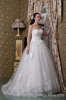 Elegant A-line Sweetheart Brush Train Taffeta and Lace Wedding Dress