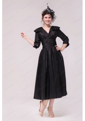 A Line V Neck Black Ruching Mother of the Bride Dresses with Half Sleeves