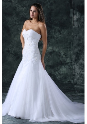A Line Sweetheart Beading Tulle Wedding Dress with Court Train