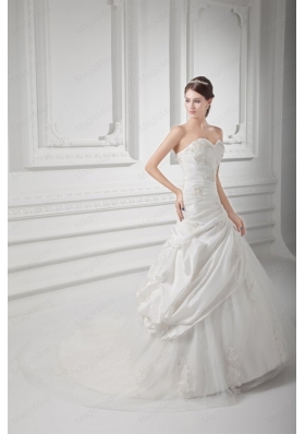 A Line Sweetheart Appliques Ruching Tulle Wedding Dress