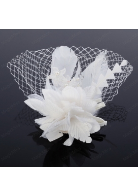 2015 Beautiful Feather and Tulle Fascinators 18.69