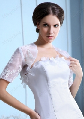 White Short Sleeves Jacket With Embroidery