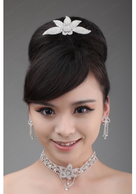Round shaped Alloy and Rhinestone Dignified Ladies' Necklace and Crown