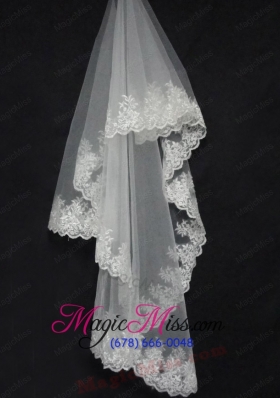 Lace Decorate The Bridal Veil On Sale