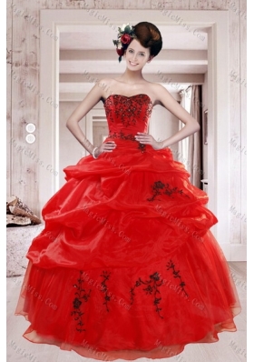 2015 Perfect Red Sweet Fifteen Dresses with Appliques and Pick Ups
