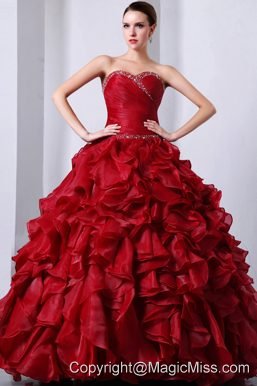 Wine Red A-Line / Princess Sweetheart Floor-length Organza Beading and Rufffles Quinceanea Dress