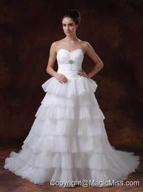 Layer Sweetheart A-Line Chapel Train White Hall Wedding Dress With Beading