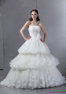 2015 Classical Strapless Wedding Dress with Ruffles and Ruching