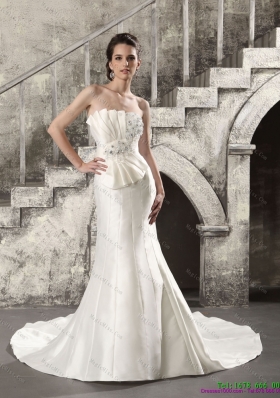 2015 Exquisite Mermaid Strapless Wedding Dress with Ruching and Beading