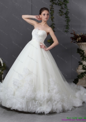 New Style Ruffled White Wedding Dresses with Chapel Train