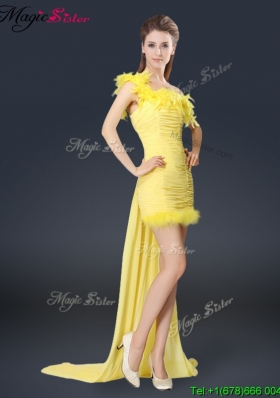 Plus Size One Shoulder Watteau Train Prom Dresses in Yellow