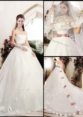 2016 Lovely Sweetheart Lace Appliques and Bowknot Wedding Dresses with Chapel Train