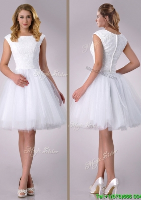 2016 Beautiful  Scoop Cap Sleeves Short Lace Wedding Dress in Tulle
