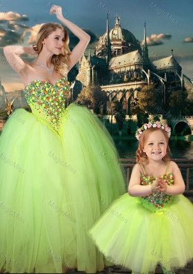 New Arrivals Beaded Really Puffy Sexy Prom Dress in Yellow Green and Classical Spaghetti Straps Little Girl Dress with Beading