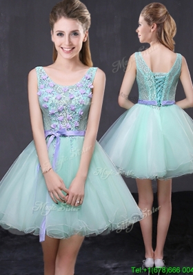 A Line Scoop Apple Green Short Prom Dresses with Lace and Handcraft