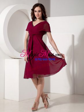 Cute Short Sleeves Knee Length Ruching Zipper Mother of the Bride Dress with Fuchsia