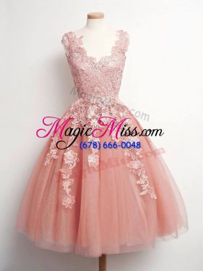 Attractive V-neck Sleeveless Bridesmaid Gown Knee Length Lace Peach Tulle