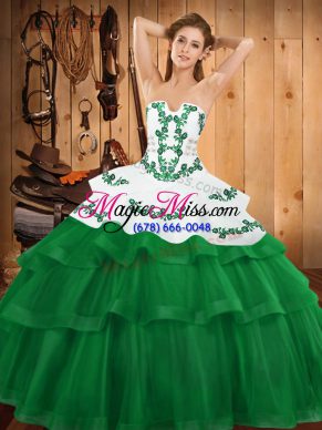 Hot Selling Green Sleeveless Embroidery and Ruffled Layers Lace Up Vestidos de Quinceanera