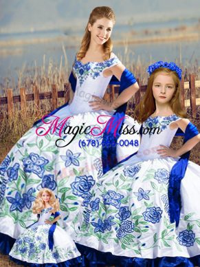 Romantic Floor Length Blue And White Vestidos de Quinceanera Off The Shoulder Sleeveless Lace Up