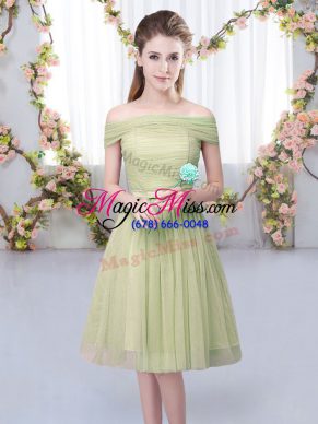 Colorful Off The Shoulder Short Sleeves Lace Up Quinceanera Court of Honor Dress Olive Green Tulle
