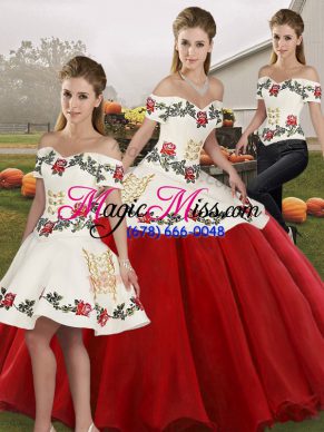 Floor Length White And Red Quinceanera Dresses Off The Shoulder Sleeveless Lace Up
