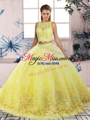 Flare Yellow Scalloped Backless Lace 15 Quinceanera Dress Sweep Train Sleeveless