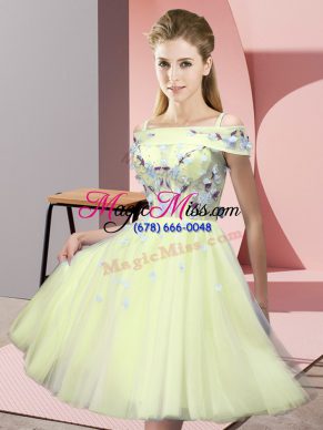 Fashion Short Sleeves Lace Up Knee Length Appliques Bridesmaids Dress