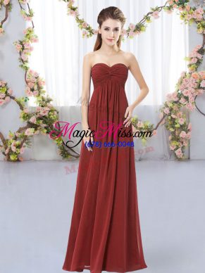 Perfect Chiffon Sleeveless Floor Length Dama Dress for Quinceanera and Ruching