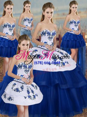 Super Royal Blue Ball Gowns Embroidery and Bowknot Quinceanera Gowns Lace Up Tulle Sleeveless Floor Length