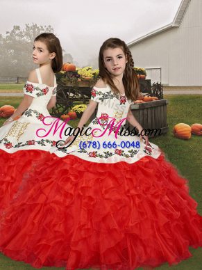 Stylish Straps Sleeveless Little Girls Pageant Gowns Floor Length Embroidery and Ruffles Red Organza