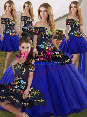 Attractive Off The Shoulder Sleeveless Tulle Quince Ball Gowns Embroidery Lace Up