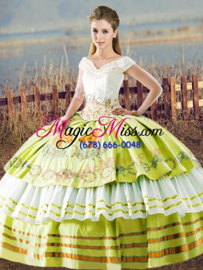 Classical Floor Length Ball Gowns Sleeveless Yellow Green Quinceanera Dress Lace Up