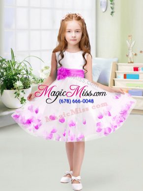 Super White Tulle Zipper Flower Girl Dresses for Less Sleeveless Knee Length Appliques and Belt