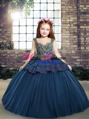 Adorable Sleeveless Floor Length Beading and Appliques Lace Up Evening Gowns with Navy Blue