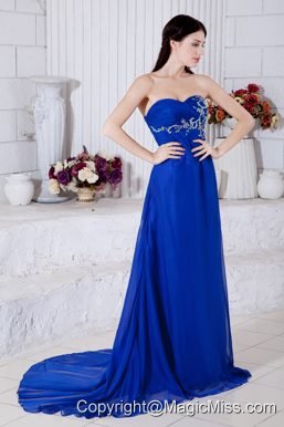 Elegant Royal Blue Sweetheart Prom Dress Embroidery Chiffon