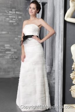 Exclusive Empire Strapless Floor-length Organza Ruffles Wedding Dress