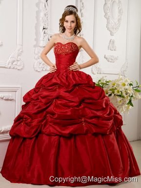 Red Ball Gown Sweetheart Floor-length Tafftea Appliques Quinceanera Dress