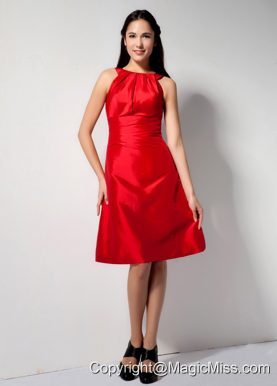 Red A-line Bateau Knee-length Taffeta Bridesmaid Dress
