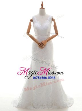 Comfortable White Sleeveless Lace Brush Train Backless Wedding Gown for Wedding Party