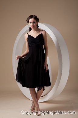 Lovely Black Empire Cocktail Dress Spaghetti Straps Chiffon Ruch and Bow Knee-length
